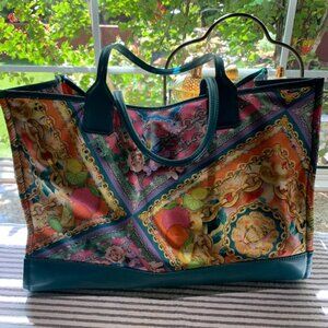 Beautiful Kurt Geiger Tote
